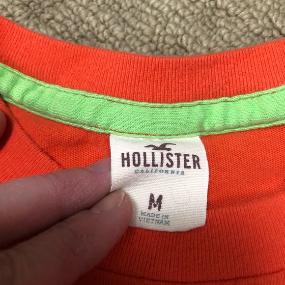 Hollister Tee - Picture 2 of 2